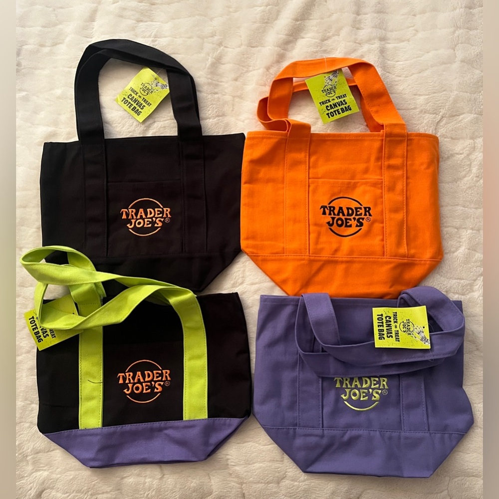 Trader Joe's Mini Halloween
Canvas Tote Bag Set Of 4